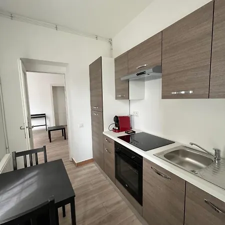 Appartement Libergier 1G, face à la Cathédrale à Reims Extérieur photo